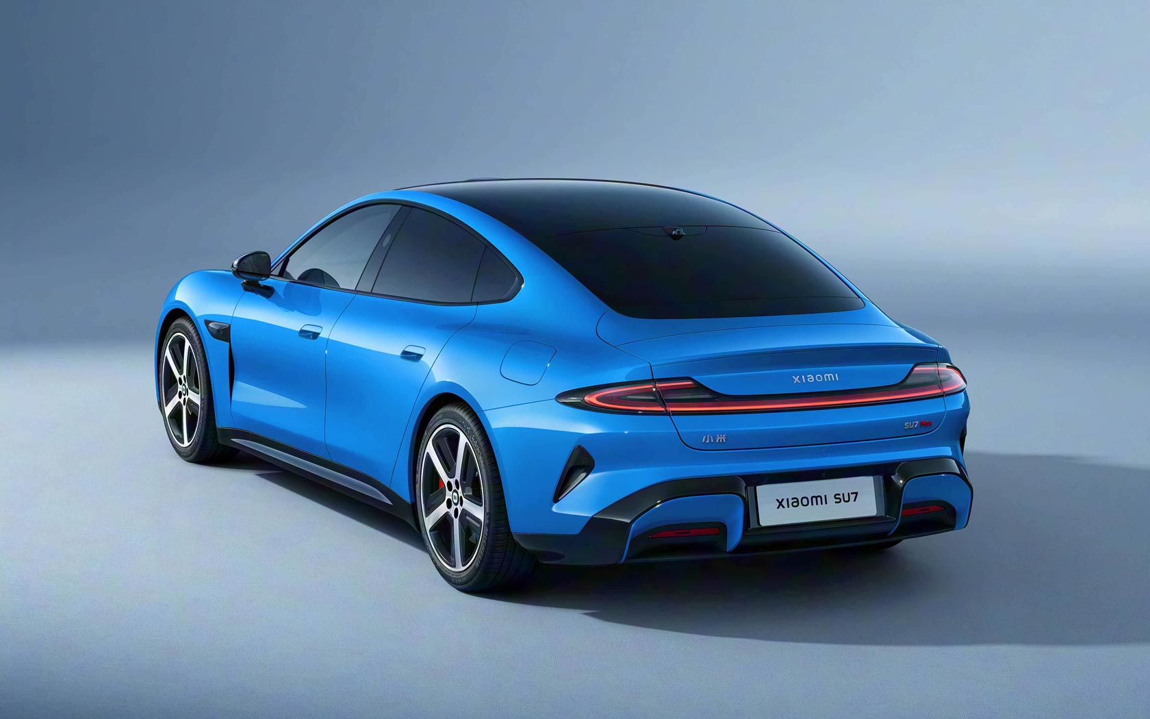 ���� Xiaomi SU7 