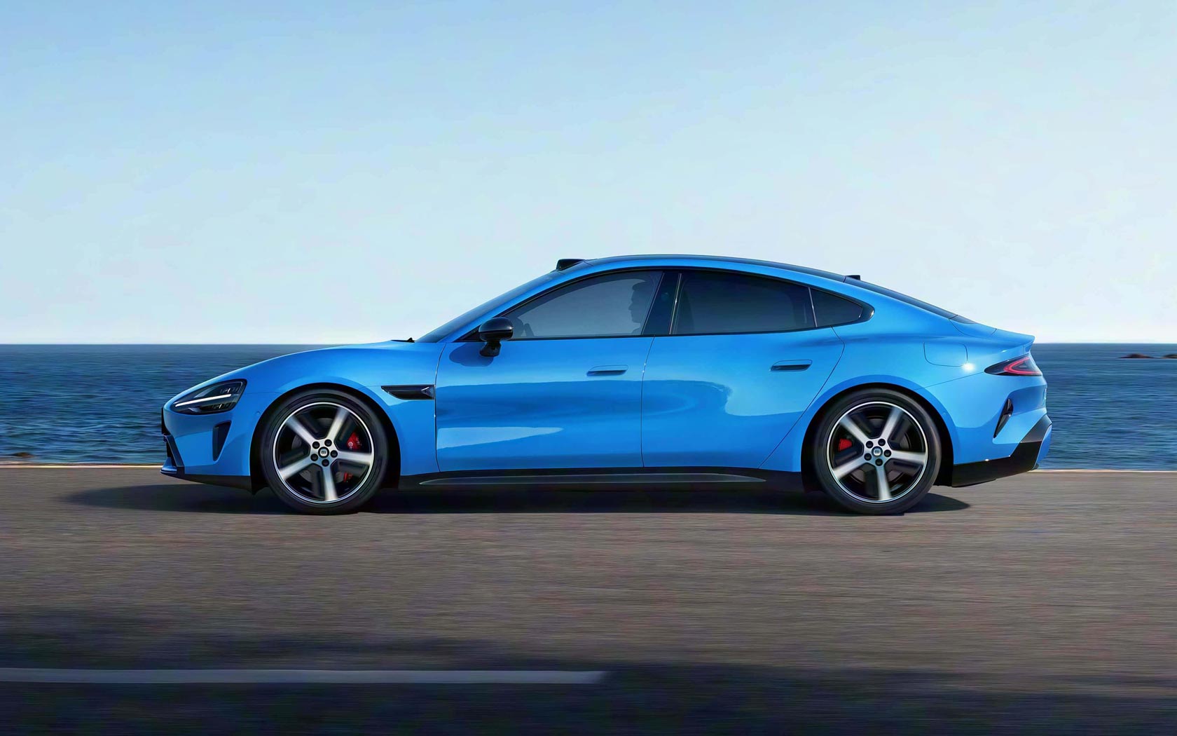 ���� Xiaomi SU7 